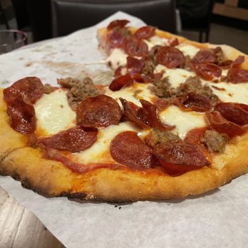 Woodfire - Gluten-Free pizza - Pizza Near Me - West Dundee, Illinois Woodfire - Gluten-Free pizza - Pizza Near Me - West Dundee, Illinois