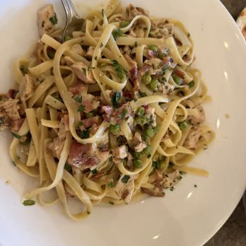 Spaghetti Eddie's Cucina Italiana - Chicken Lombardia - Italian Near Me - Glendora, California Spaghetti Eddie's Cucina Italiana - Chicken Lombardia - Italian Near Me - Glendora, California