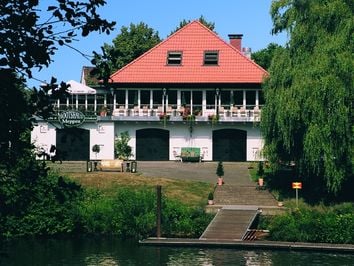 Bootshaus by null