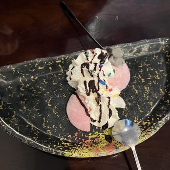 Manna Sushi - Freebie from the restaurant Mochi Ice Cream - Japanese Near Me - Woodbridge Township, New Jersey Manna Sushi - Freebie from the restaurant Mochi Ice Cream - Japanese Near Me - Woodbridge Township, New Jersey