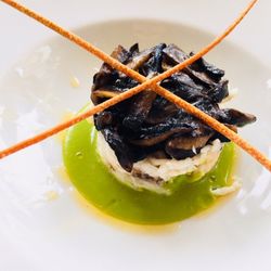 Ristopescheria Da Mery - Stingray with mushrooms and fava bean sauce