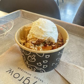 honeygrow - Pumpkin Spice honeybar - Salad Near Me - Boston, Massachusetts