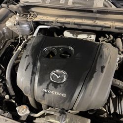 Jiffy Lube #2093 - Oil spill over engine.