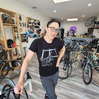 LA Cyclery - Bikes Near Me - Los Angeles, California LA Cyclery - Bikes Near Me - Los Angeles, California