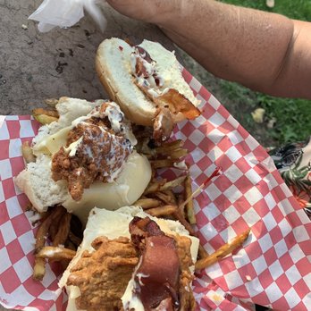 Slyderz Grill - One piece of bacon each slider after one new chicken - Food Trucks Near Me - Chico, California Slyderz Grill - One piece of bacon each slider after one new chicken - Food Trucks Near Me - Chico, California