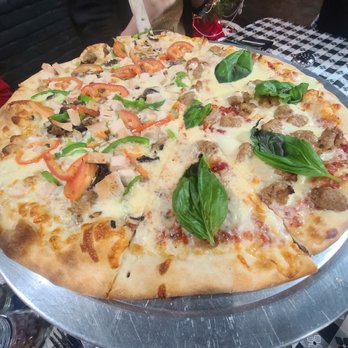 Mony’s Pizzeria - Half half 16" pizza of the "healthy" and "Italian Grandma" - Pizza Near Me - Houston, Texas
