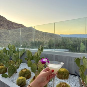 High Bar - Bars Near Me - Palm Springs, California High Bar - Bars Near Me - Palm Springs, California