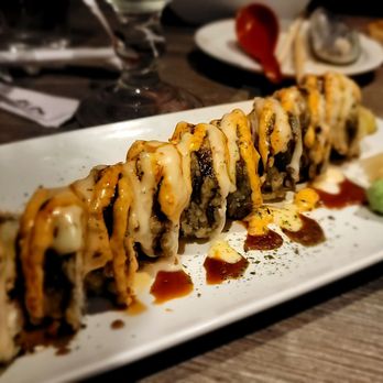 Edo Ramen House - Yummy Roll $17 - Ramen Near Me - Royal Oak, Michigan