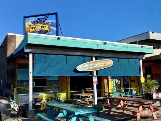 Huli Huli Hut by null