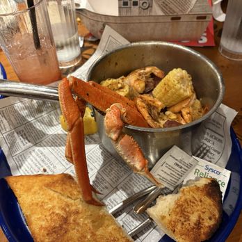 Bubba Gump Shrimp - Shrimp boil - Seafood Near Me - San Francisco, California Bubba Gump Shrimp - Shrimp boil - Seafood Near Me - San Francisco, California
