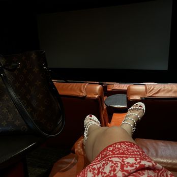 IPIC Boca Raton - Cinema Near Me - Boca Raton, Florida