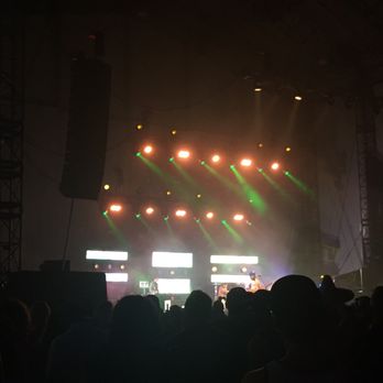 Huntington Bank Pavilion - Stage - Outdoor Movies Near Me - Chicago, Illinois