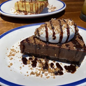 Hudson House - Chocolate silk pie - Seafood Near Me - Irving, Texas