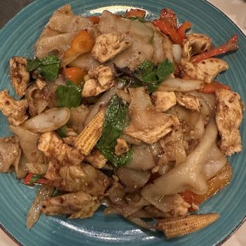 Charm Thai Kitchen & Coffee - Drunken Noodle - Thai Near Me - Henderson, Nevada