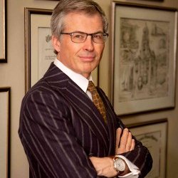 DAVinci Plastic Surgery - Steven Davison, DDS, MD, FACS, is the only triple-board certified plastic surgeon in the DMV. Schedule a consultation today!