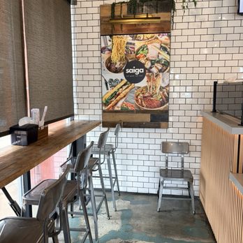 Saiga Vietnamese Eatery - Inside seating - Vietnamese Near Me - Orange, California