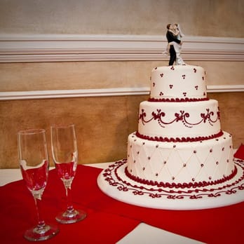 Das Meyer Fine Pastry Chalet - Wedding cake - I thought I had a better one... - Bakeries Near Me - Arvada, Colorado Das Meyer Fine Pastry Chalet - Wedding cake - I thought I had a better one... - Bakeries Near Me - Arvada, Colorado