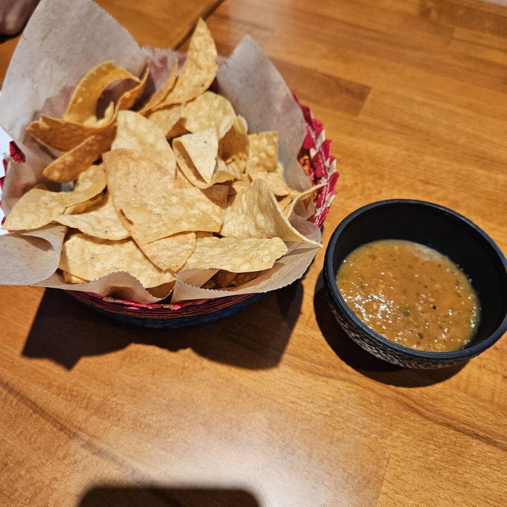 Sabroso! Mexican Kitchen - Chips and salsa - Mexican Near Me - Garden Grove, California Sabroso! Mexican Kitchen - Chips and salsa - Mexican Near Me - Garden Grove, California