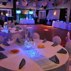 Fairfield Manor's Velvet Lounge - Simple, Affordable Weddings