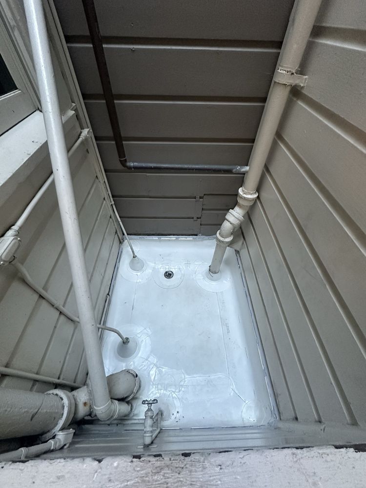 Slide of G Roofing Repair