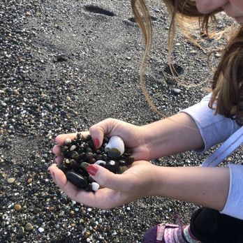 Sue-Meg State Park - Beach is full of rocks.  Some come in hopes of finding Agate rocks. - Parks Near Me - Trinidad, California