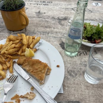 Wilhelmshöhe - The schnitzel and fries I ate 10/10 - Cafes Near Me - Juist, NI Wilhelmshöhe - The schnitzel and fries I ate 10/10 - Cafes Near Me - Juist, NI