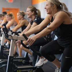 CrossFit Solus - Ladies concept 2 bikes