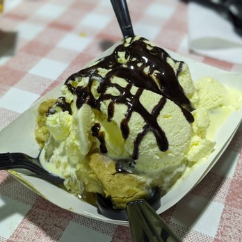 Big John's Texas BBQ - Apple Cobbler - Barbeque Near Me - Page, Arizona