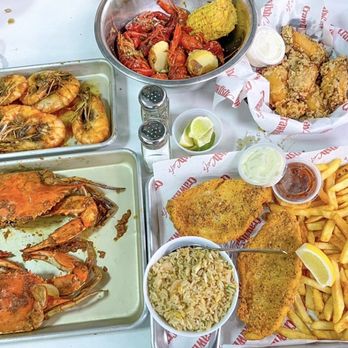 Crawfish Cafe - Seafood Near Me - Houston, Texas