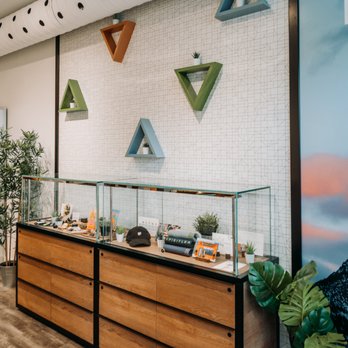 Spiritleaf - Cannabis Dispensaries Near Me - Toronto, Ontario