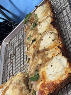 Thunderbird Pies by null