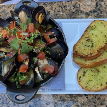 LaSalette Restaurant - Mussels appetizer.  On special. - Portuguese Near Me - Sonoma, California
