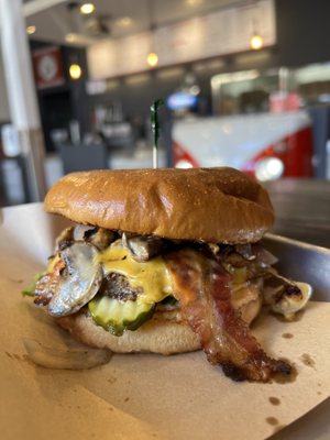 Flippin Burger by null