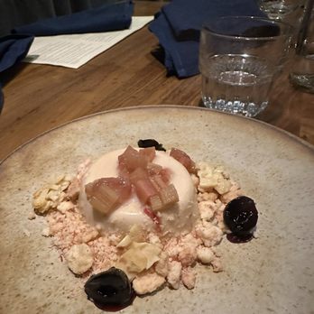 Pausa Bar & Cookery - Caramel panna cotta - Pizza Near Me - San Mateo, California Pausa Bar & Cookery - Caramel panna cotta - Pizza Near Me - San Mateo, California