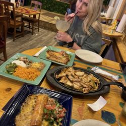 Charlie's Sports Bar & Grill - An enchilada,'chicken fajitas,and a tamale.