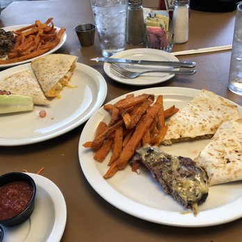 Creekside Grill - We split a good hamburger, chicken quesadilla and sweet potato fries - American Near Me - Eminence, Missouri