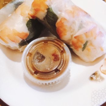Mama Pho - Spring rolls - Vietnamese Near Me - Brooklyn, New York Mama Pho - Spring rolls - Vietnamese Near Me - Brooklyn, New York