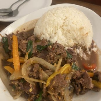 Thai Kitchen - Thai Near Me - Minturn, Colorado