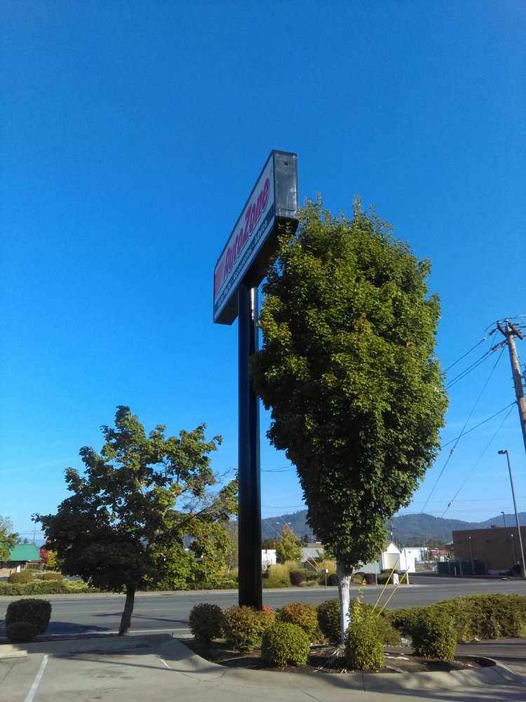 AUTOZONE Updated September 2024 1601 Williams Hwy, Grants Pass