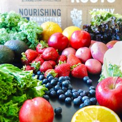 Farm Fresh To You Sacramento Area - Save yourself the hassle of the grocery store - Skip the trip and get quality, local produce shipped straight to your door.