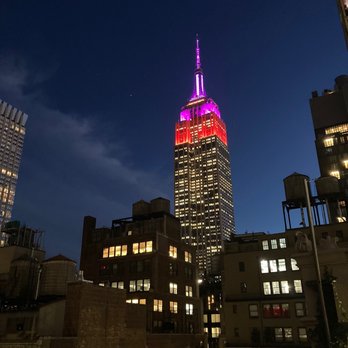 Refinery Rooftop - Lounges Near Me - New York, New York