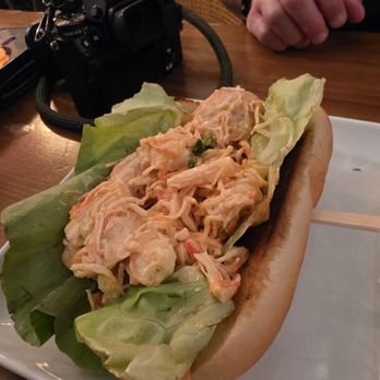 Mana + Pua - Crab and shrimp sandwich $24 - Wine Bars Near Me - Honolulu, Hawaii