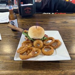 The Cowboy On The Lake - Mother Clucker with onion rings
