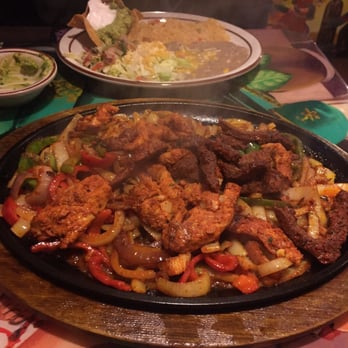 El Tapatio - Chicken and steak fajitas for two, perfect portions - Mexican Near Me - Page, Arizona