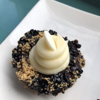 Maverick's Donuts - Blueberry cheesecake! - Donuts Near Me - Ottawa, Ontario Maverick's Donuts - Blueberry cheesecake! - Donuts Near Me - Ottawa, Ontario