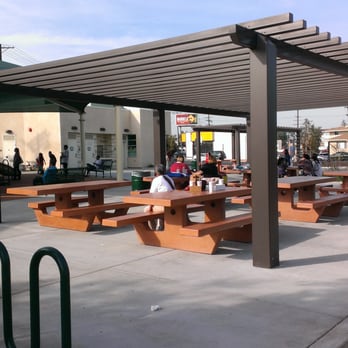 Tiara Street Park - Picnic tables, some with built-in chess/checker boards - Parks Near Me - Los Angeles, California Tiara Street Park - Picnic tables, some with built-in chess/checker boards - Parks Near Me - Los Angeles, California