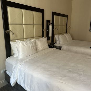 JW Marriott Chicago - Hotels Near Me - Chicago, Illinois