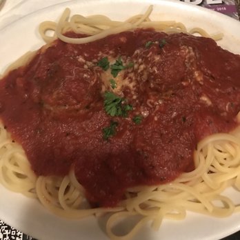 Hernando's Pizza Pub - Spaghetti and meatballs. Just okay. - Pizza Near Me - Winter Park, Colorado