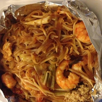 Thai Rama - Pad Thai w/ shrimp! - Thai Near Me - Glendale, California Thai Rama - Pad Thai w/ shrimp! - Thai Near Me - Glendale, California