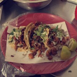 Tacos El Platillo Volador